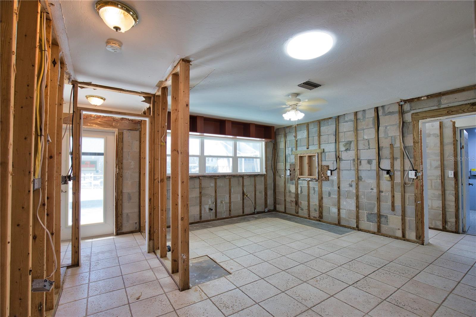 741 W PERRY ST, ENGLEWOOD, FL, 34223
