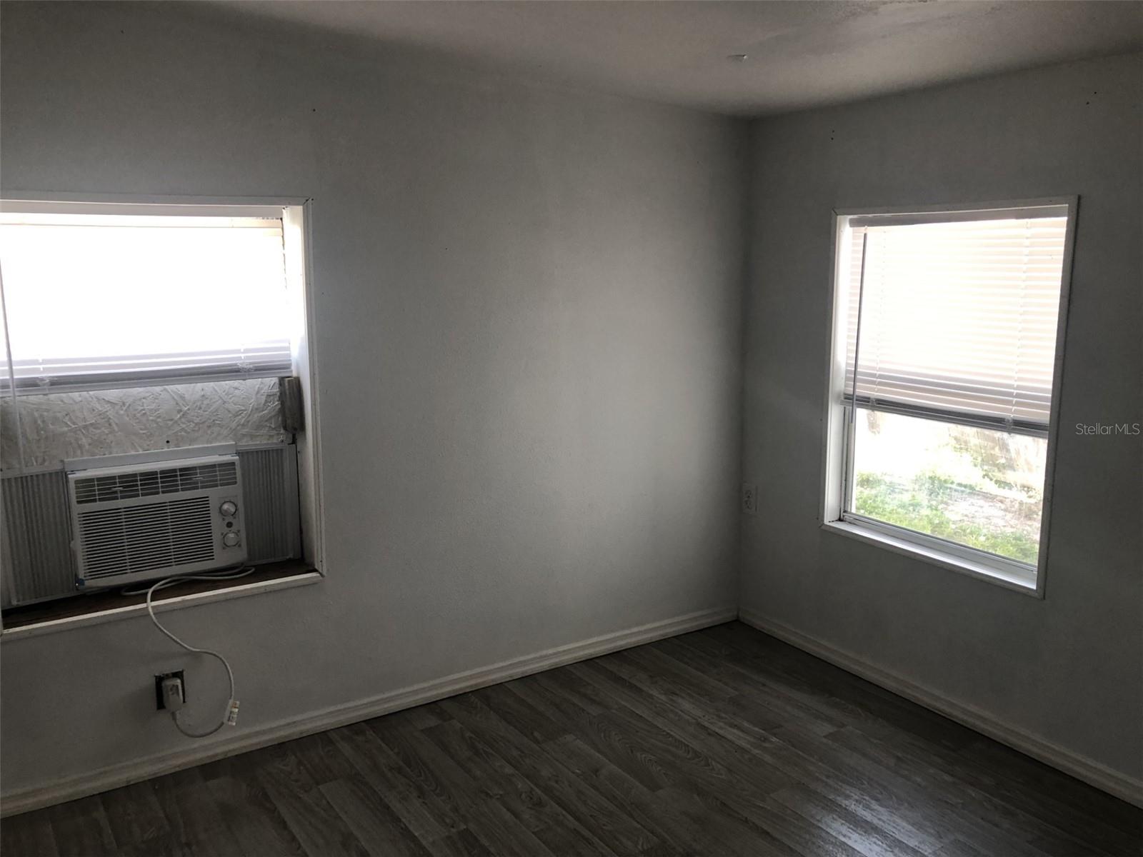 2051 ORANGE DR, HOLIDAY, FL, 34691