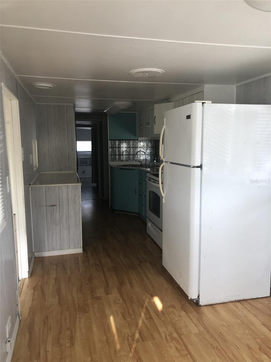 2051 ORANGE DR, HOLIDAY, FL, 34691