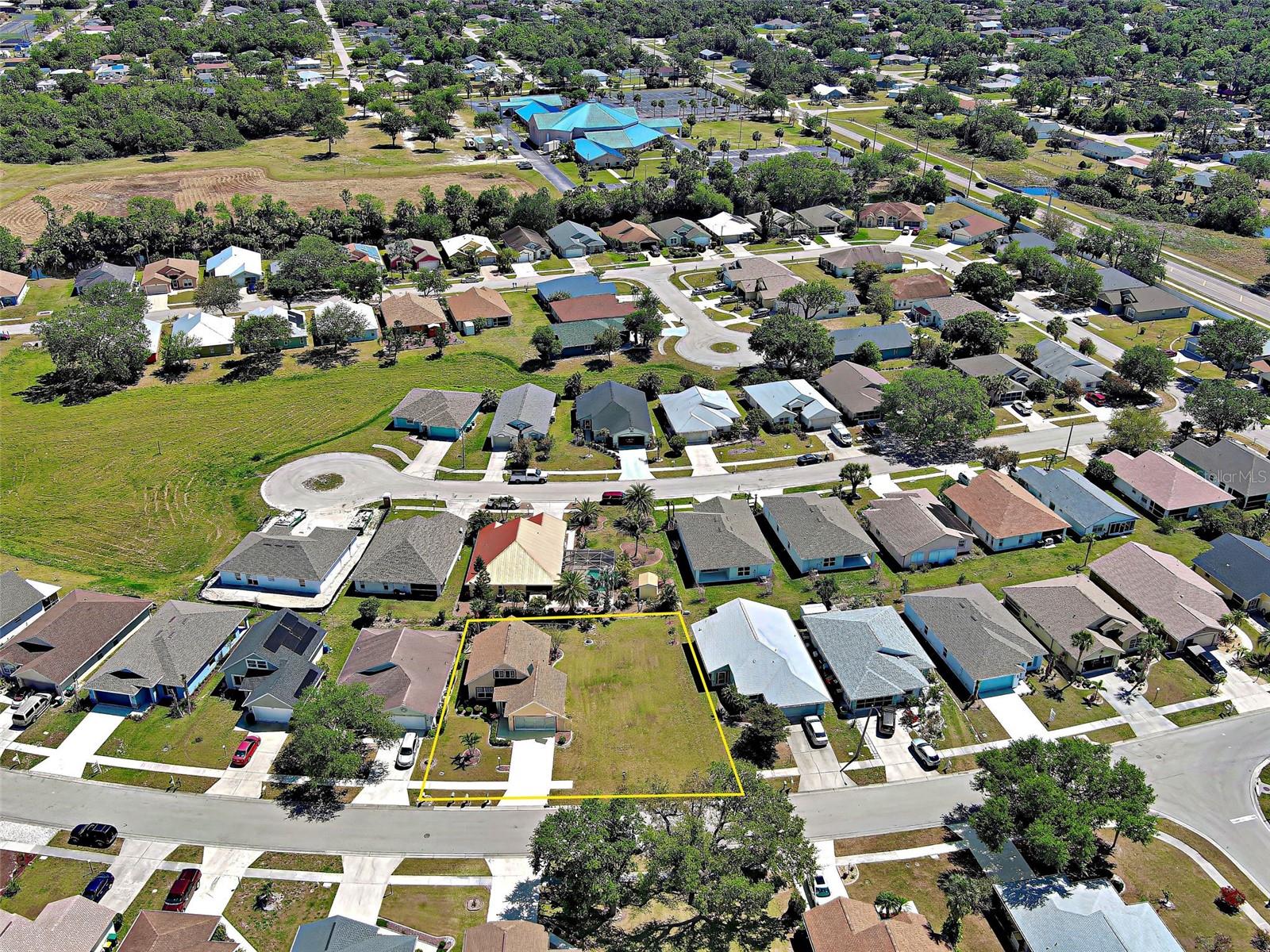 589 ROSE APPLE CIRCLE, PORT CHARLOTTE, FL, 33954