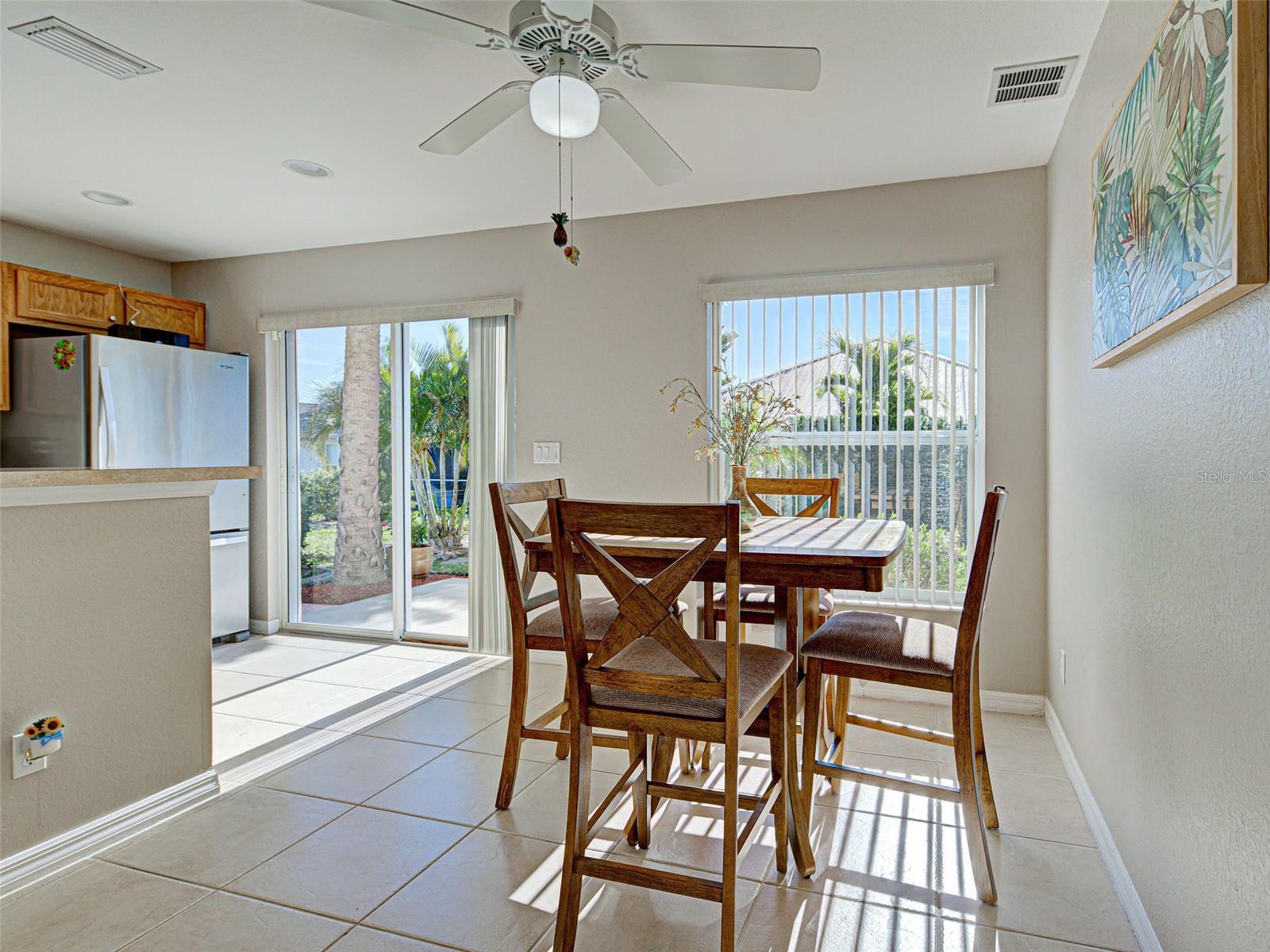 589 ROSE APPLE CIRCLE, PORT CHARLOTTE, FL, 33954