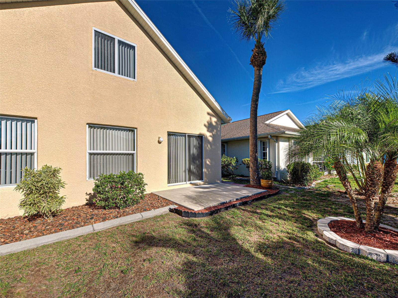 589 ROSE APPLE CIRCLE, PORT CHARLOTTE, FL, 33954