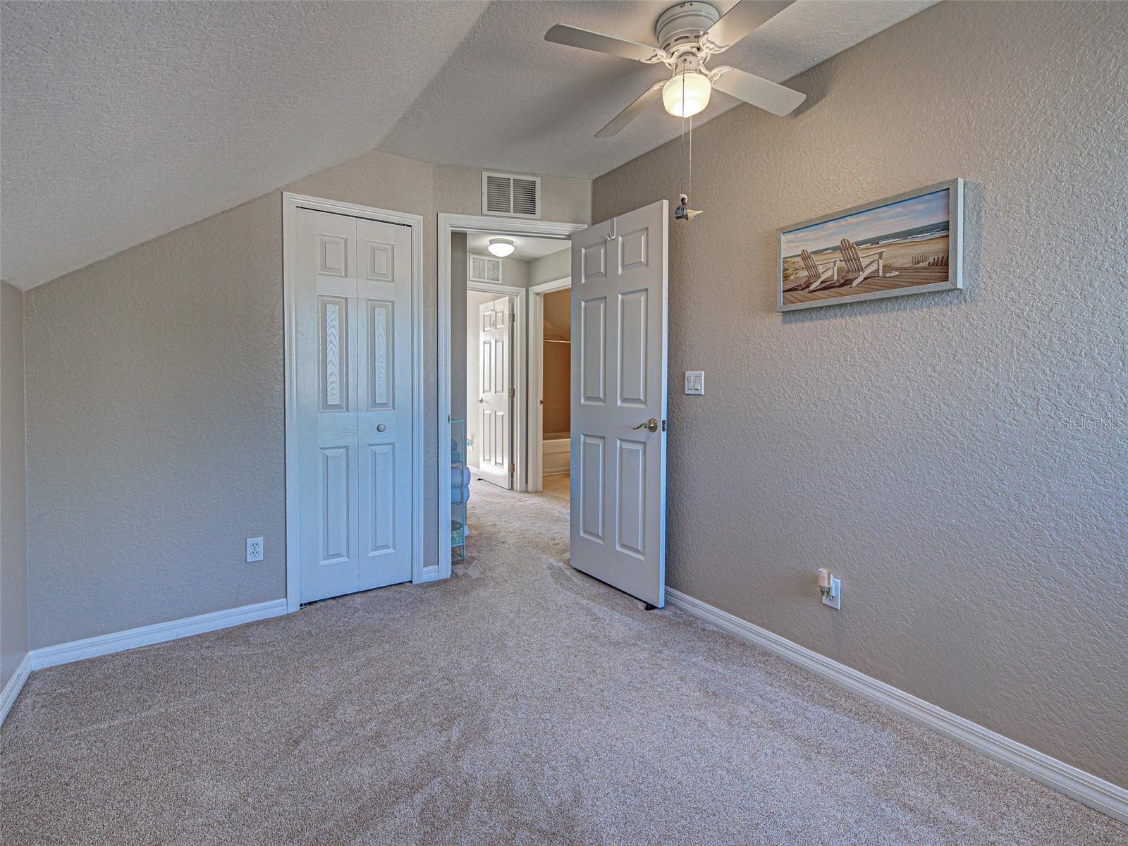 589 ROSE APPLE CIRCLE, PORT CHARLOTTE, FL, 33954