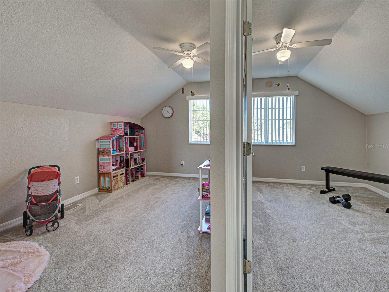 589 ROSE APPLE CIRCLE, PORT CHARLOTTE, FL, 33954