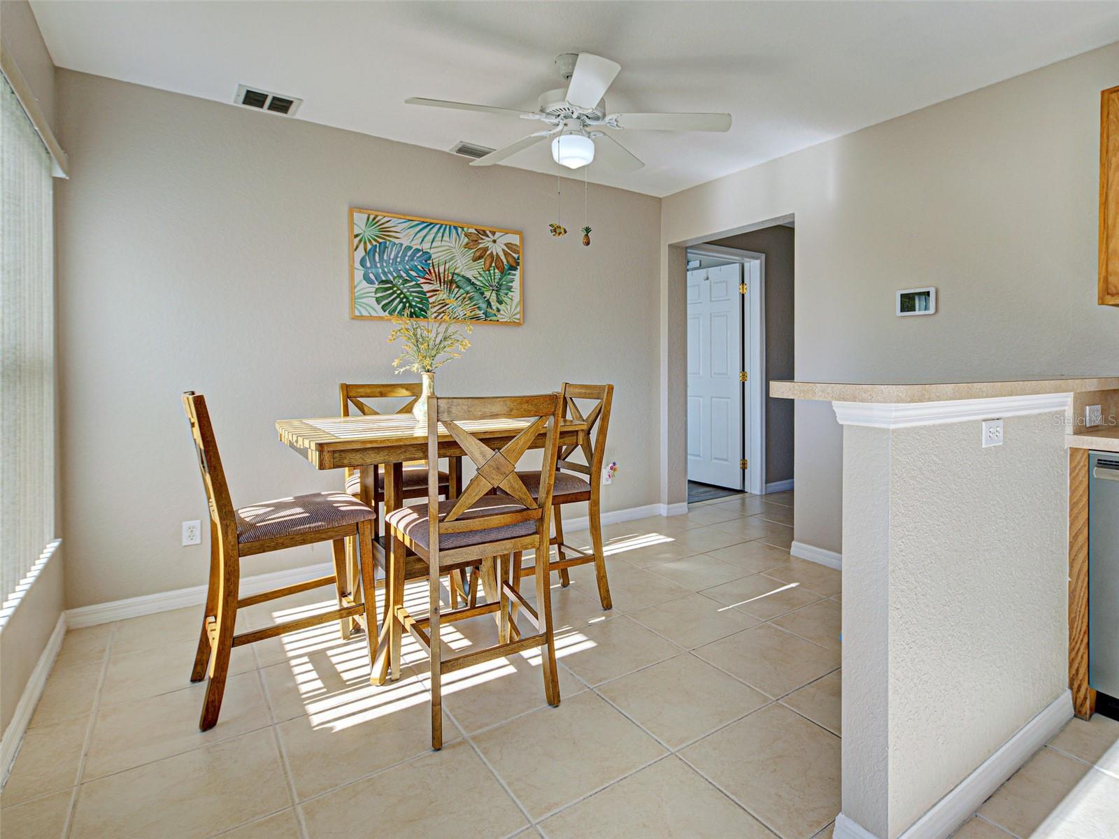 589 ROSE APPLE CIRCLE, PORT CHARLOTTE, FL, 33954