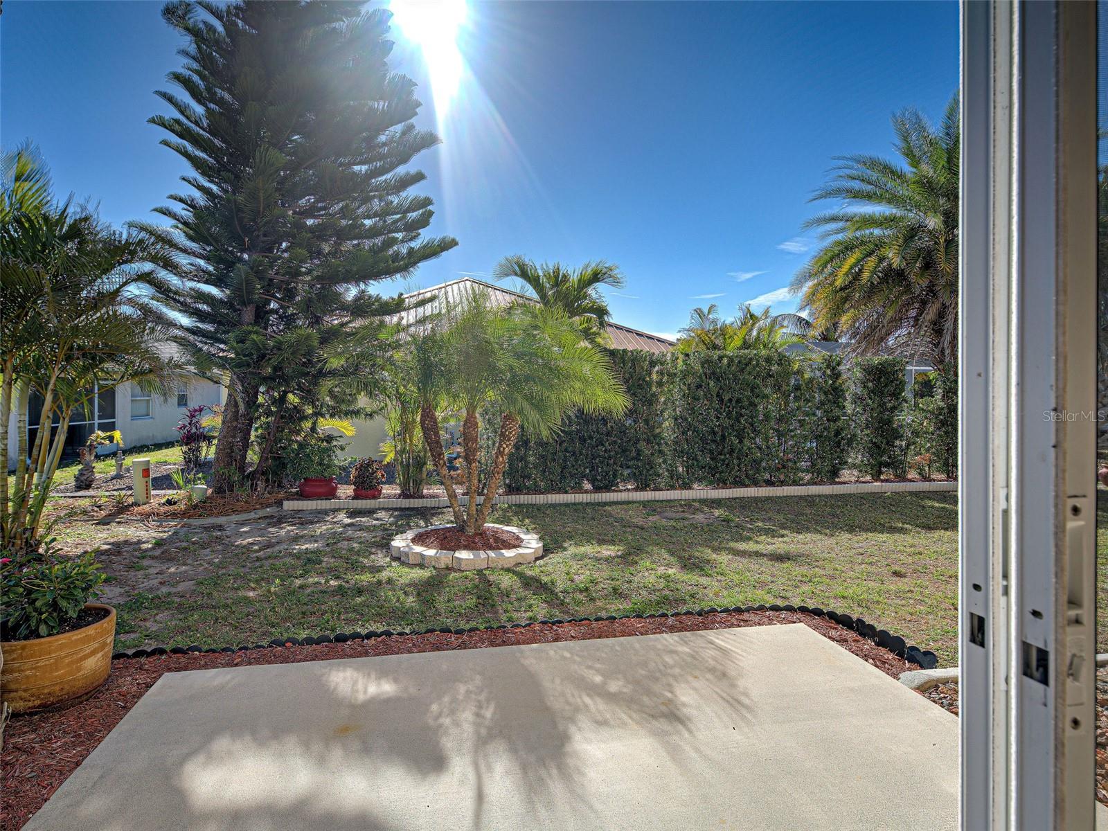 589 ROSE APPLE CIRCLE, PORT CHARLOTTE, FL, 33954