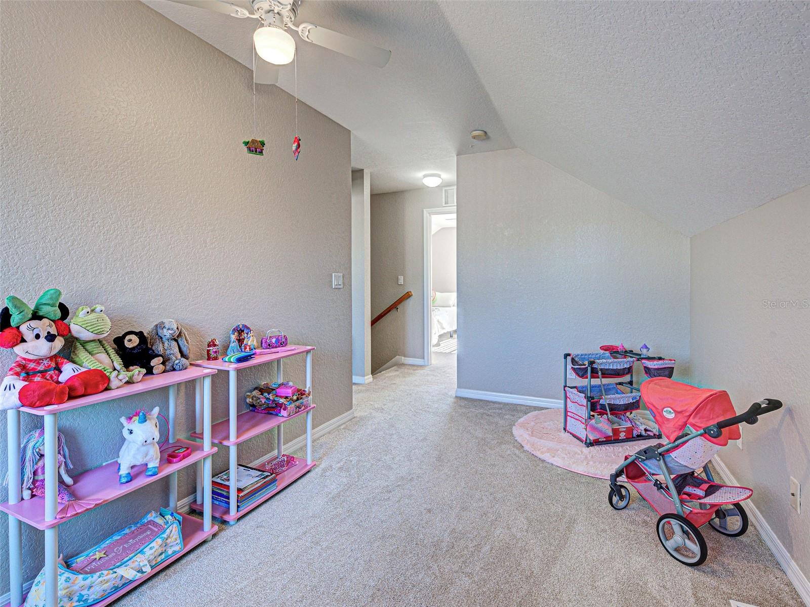 589 ROSE APPLE CIRCLE, PORT CHARLOTTE, FL, 33954