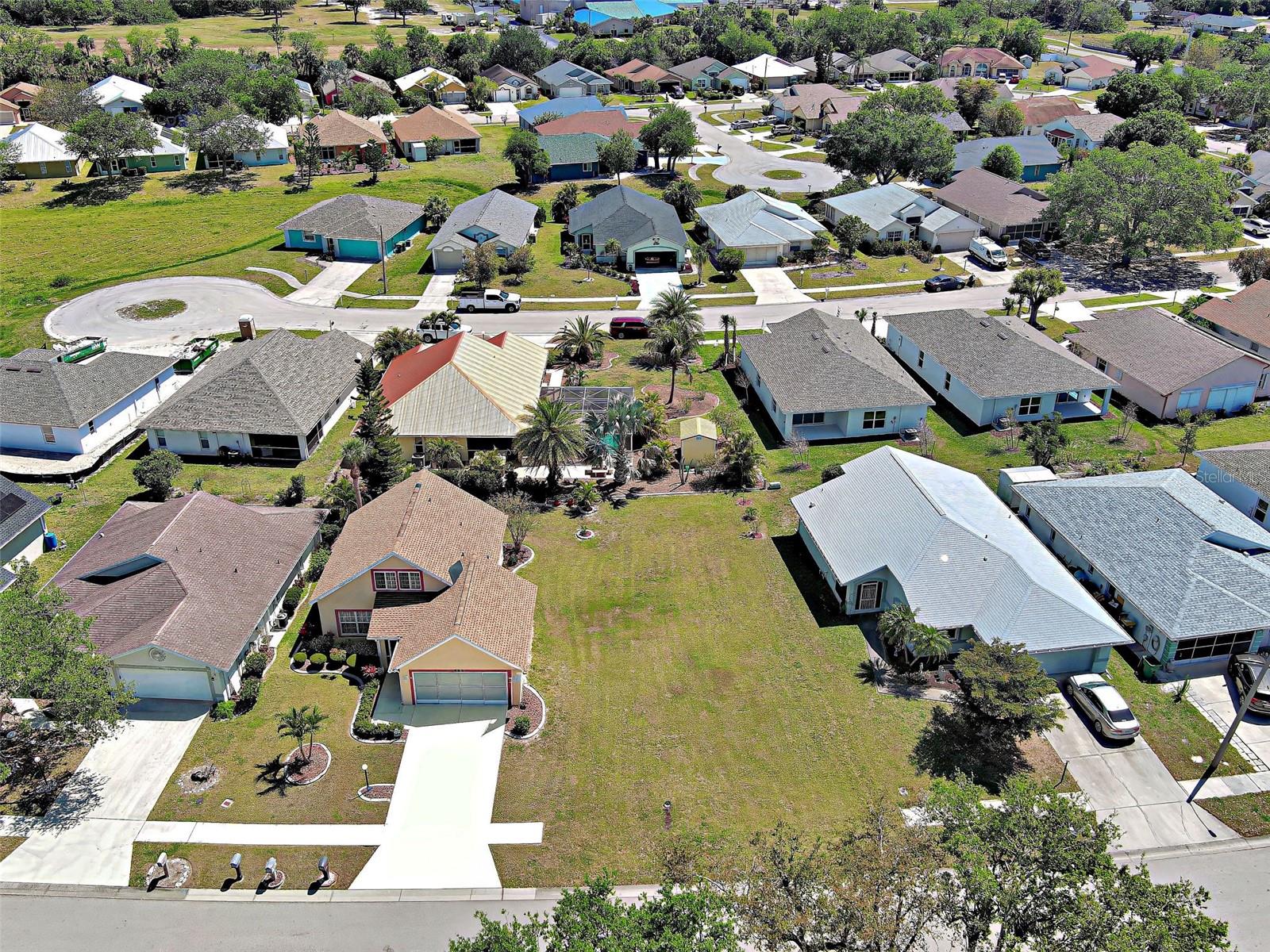 589 ROSE APPLE CIRCLE, PORT CHARLOTTE, FL, 33954