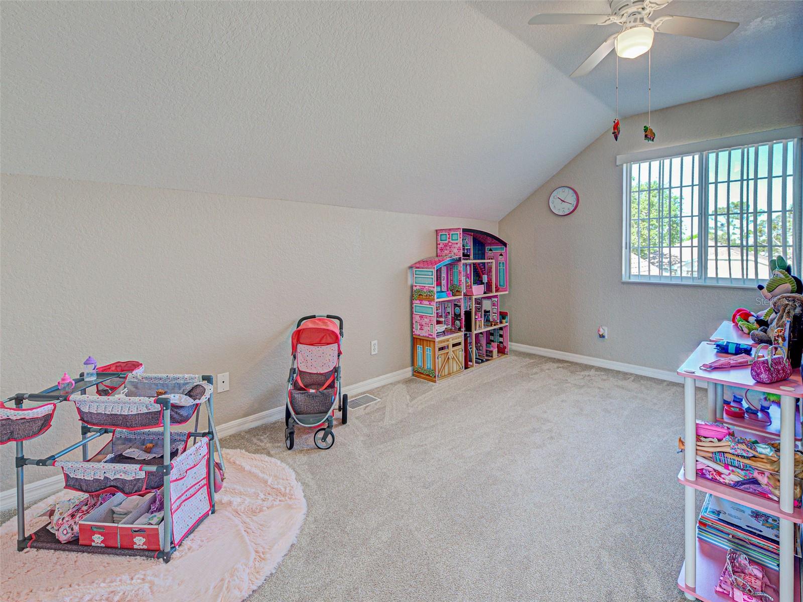 589 ROSE APPLE CIRCLE, PORT CHARLOTTE, FL, 33954