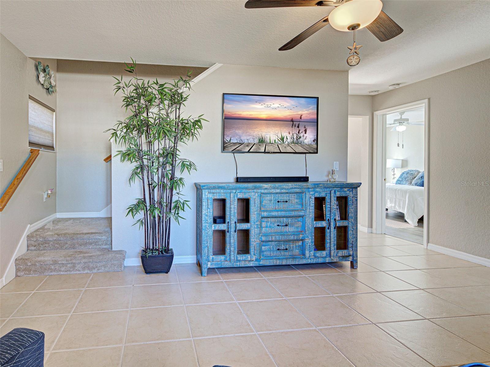 589 ROSE APPLE CIRCLE, PORT CHARLOTTE, FL, 33954