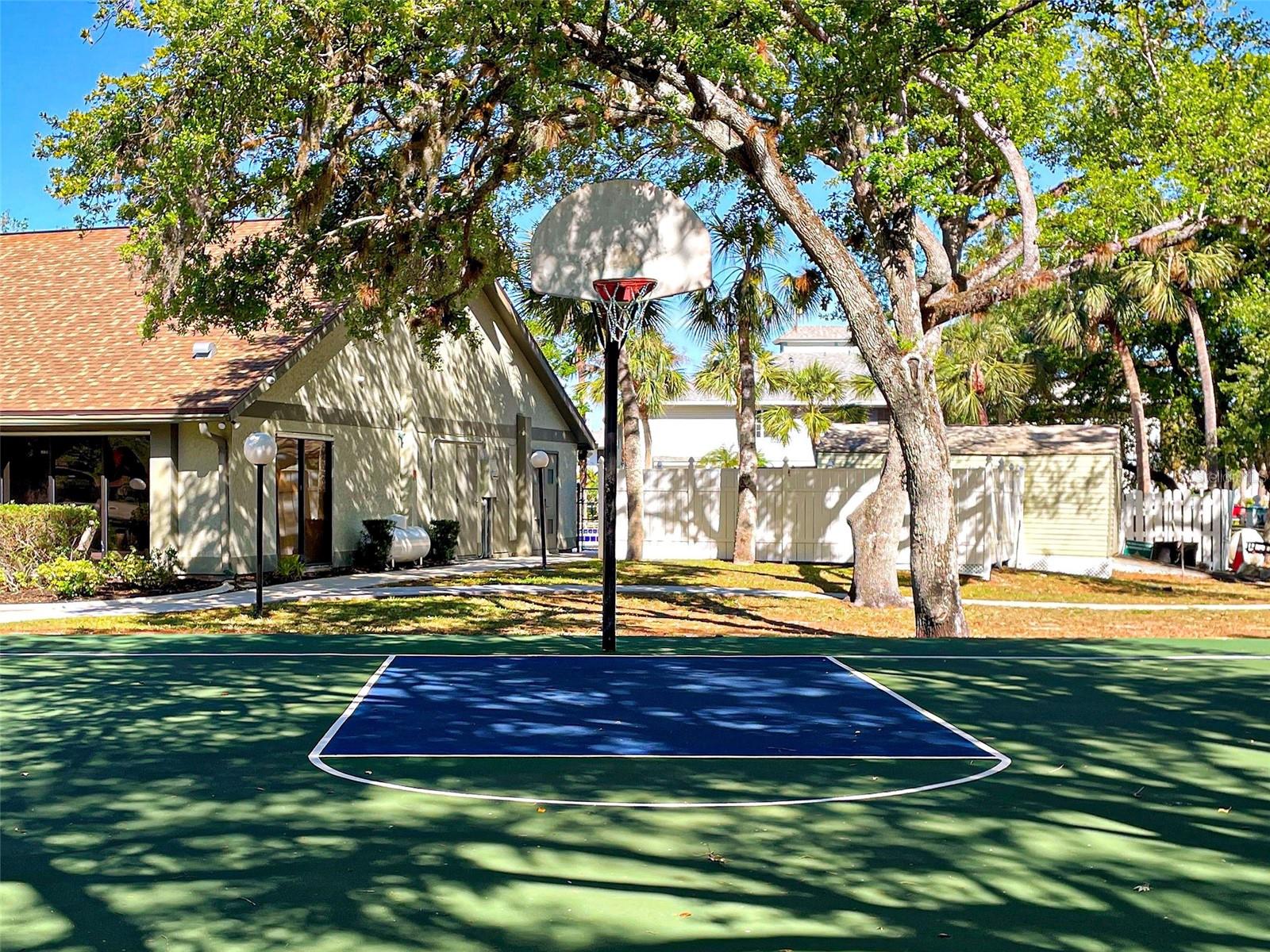 589 ROSE APPLE CIRCLE, PORT CHARLOTTE, FL, 33954