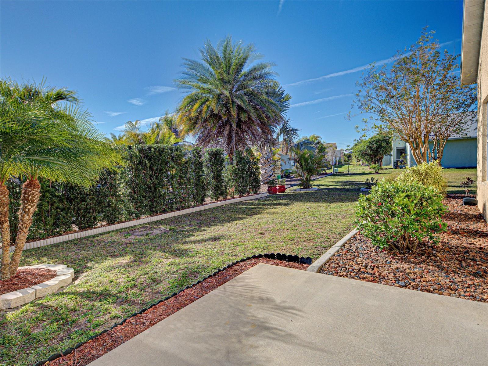589 ROSE APPLE CIRCLE, PORT CHARLOTTE, FL, 33954