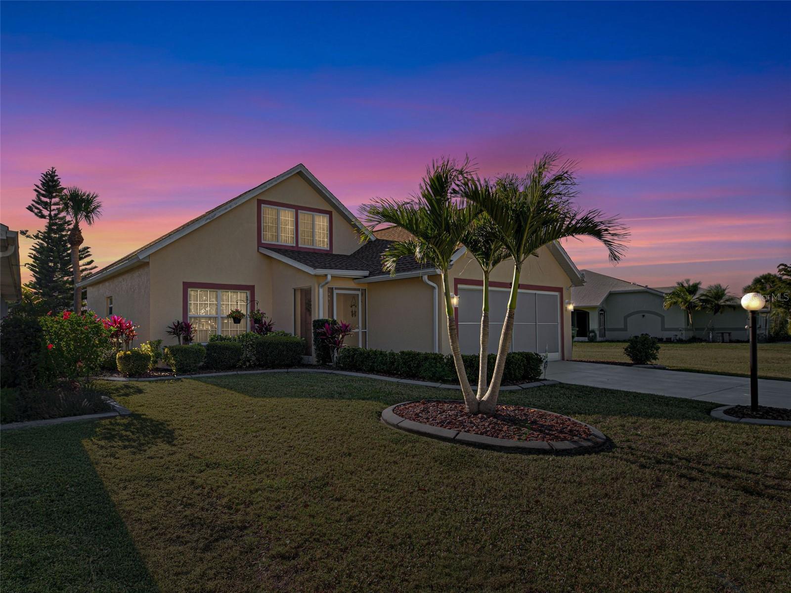 589 ROSE APPLE CIRCLE, PORT CHARLOTTE, FL, 33954
