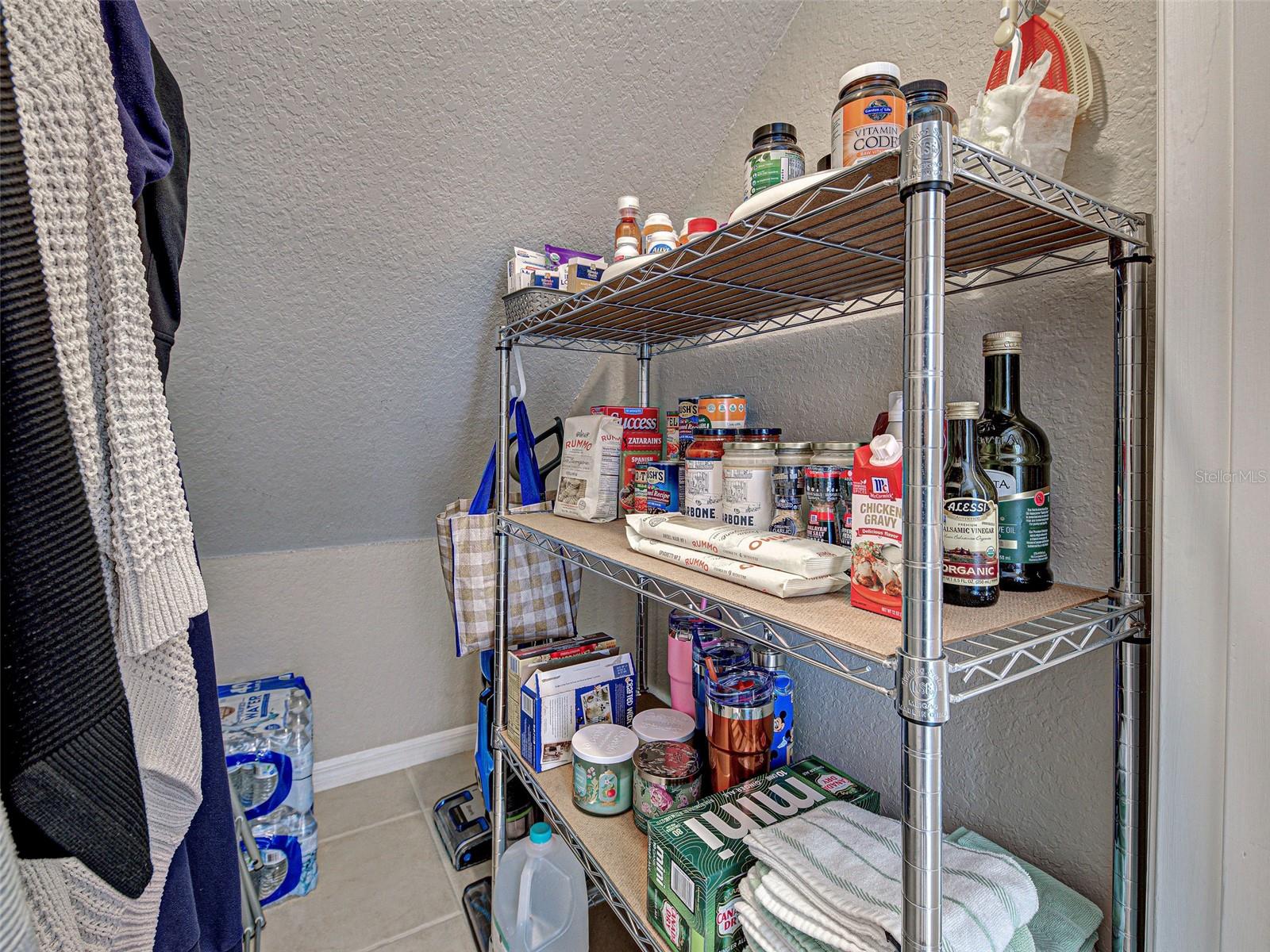 589 ROSE APPLE CIRCLE, PORT CHARLOTTE, FL, 33954