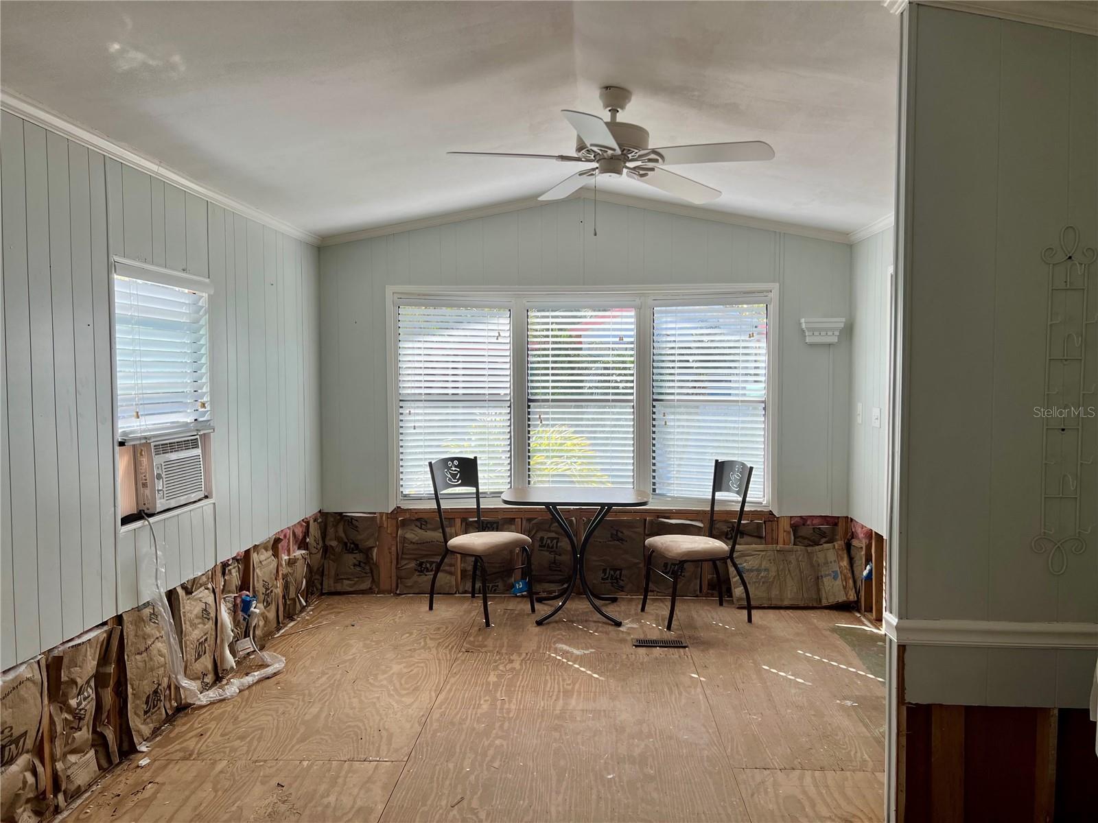 12507 CORTEZ RD W #4, CORTEZ, FL, 34215