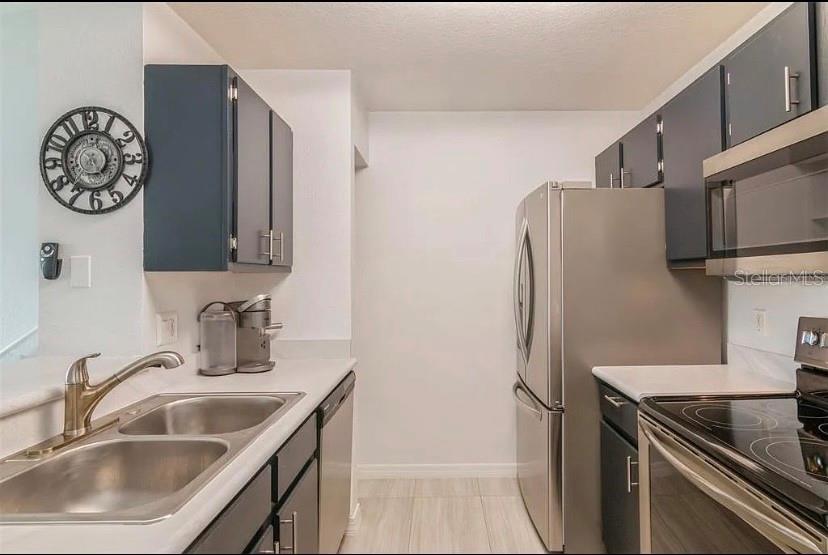 8827 MANOR LOOP #205, LAKEWOOD RANCH, FL, 34202