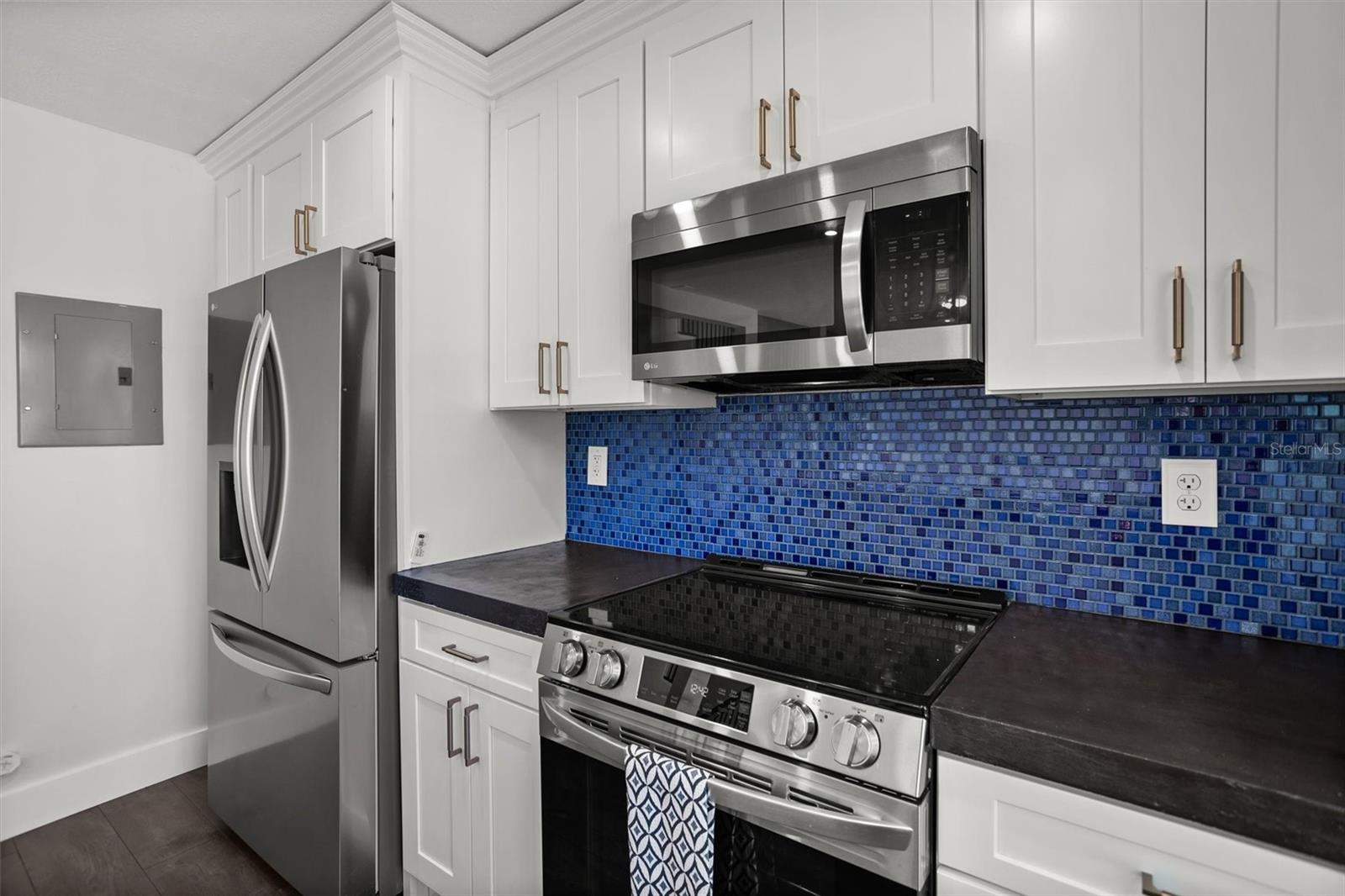 6361 23RD ST N, ST PETERSBURG, FL, 33702