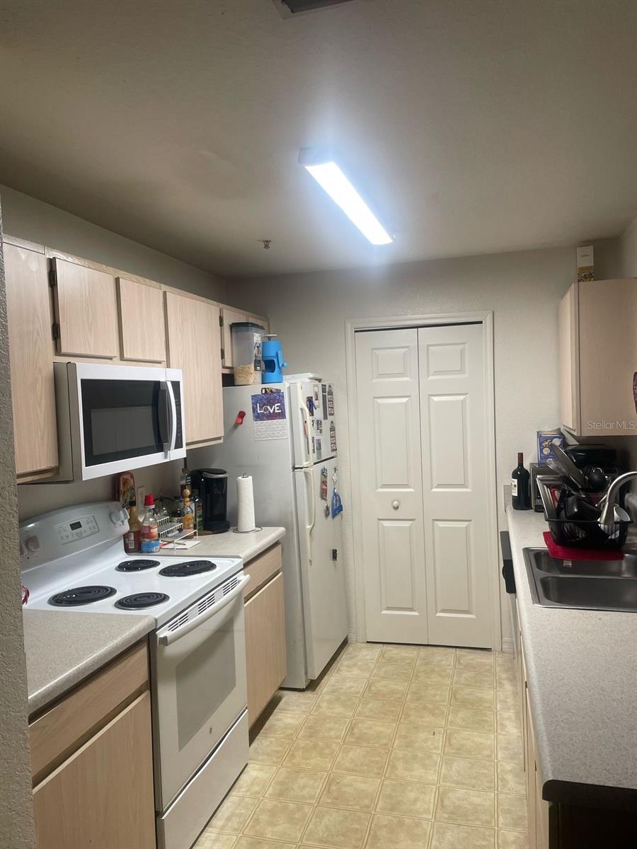 5471 VINELAND RD #7108, ORLANDO, FL, 32811