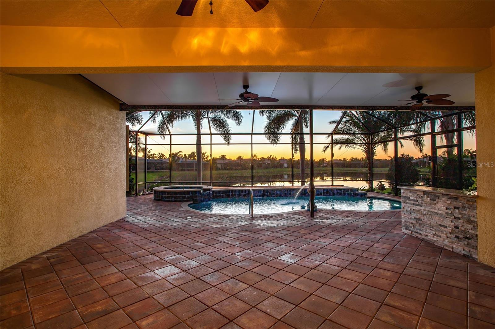 5073 STONE HARBOR CIR, WIMAUMA, FL, 33598