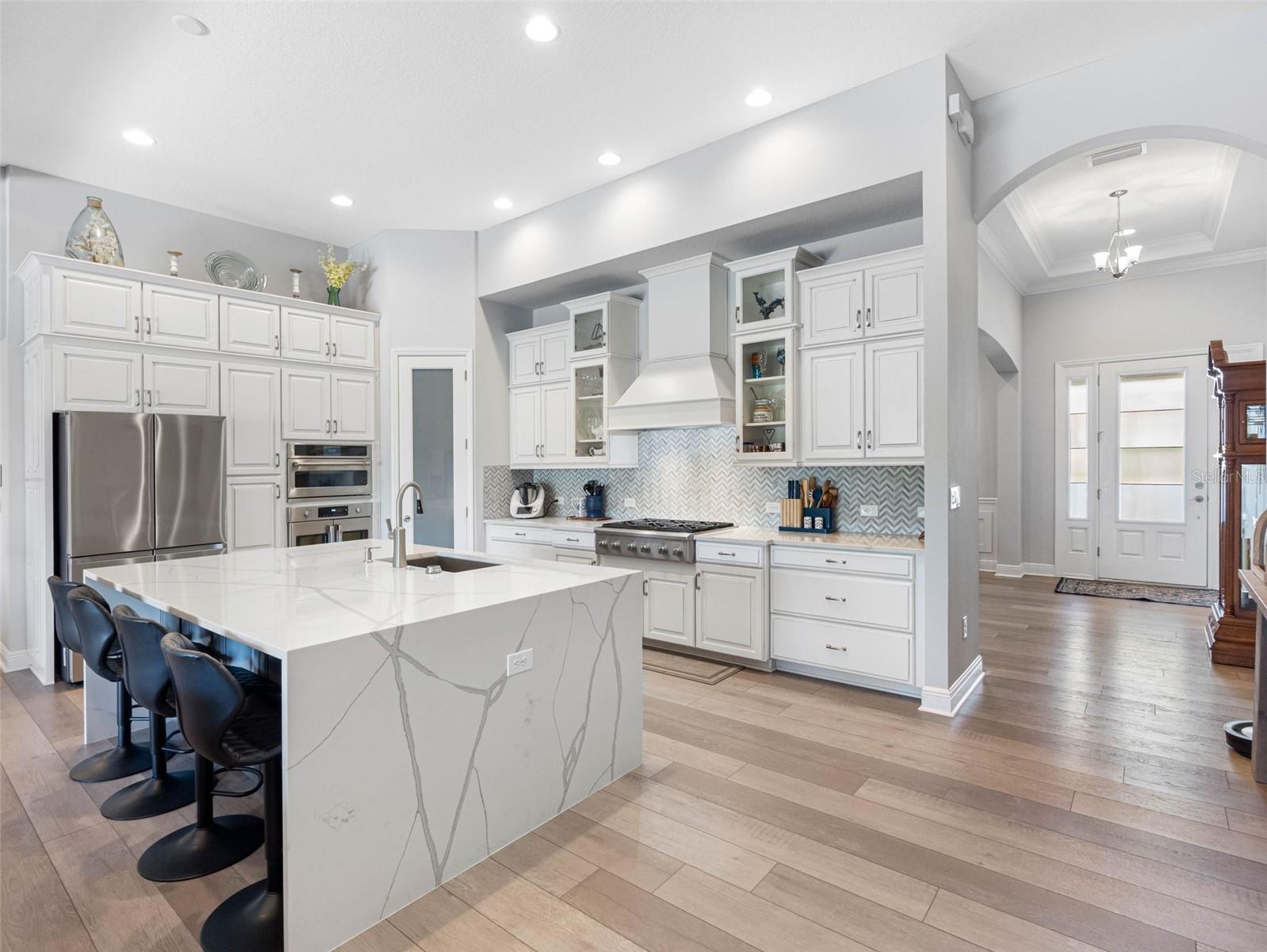 7415 PARADISO DR, APOLLO BEACH, FL, 33572