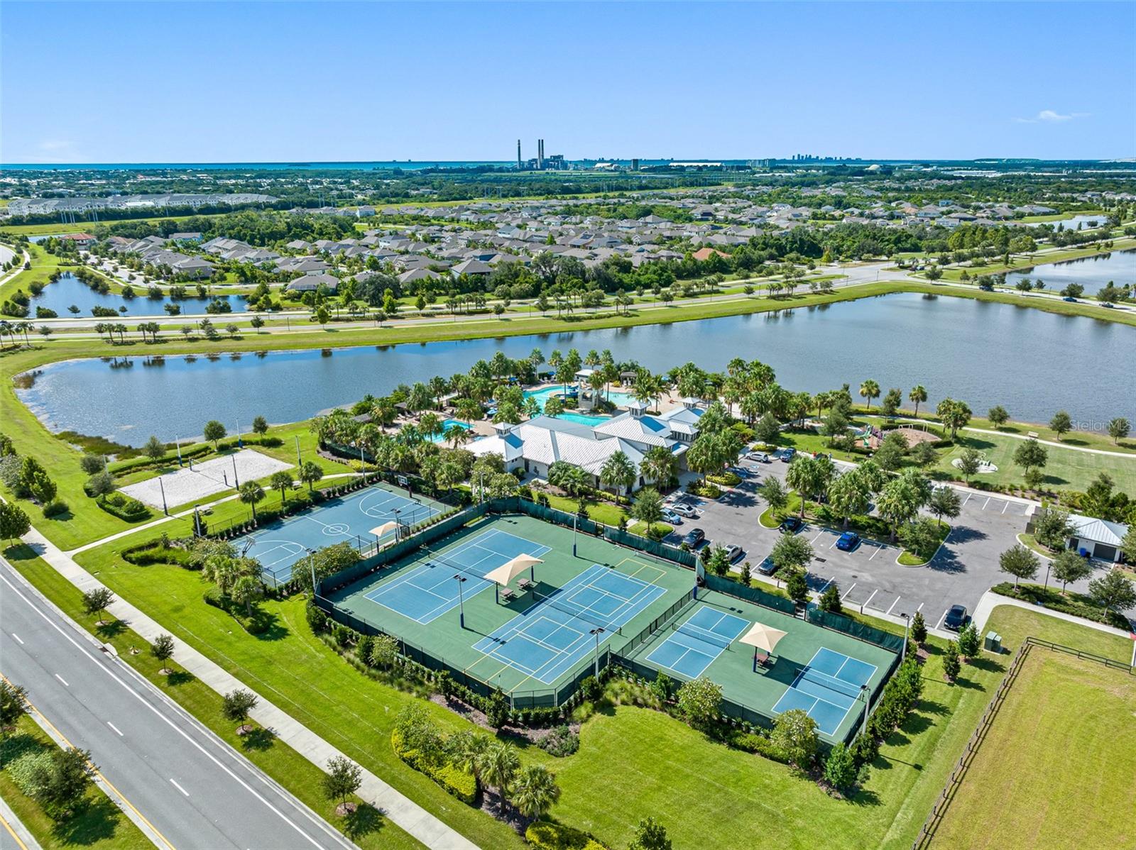 7415 PARADISO DR, APOLLO BEACH, FL, 33572