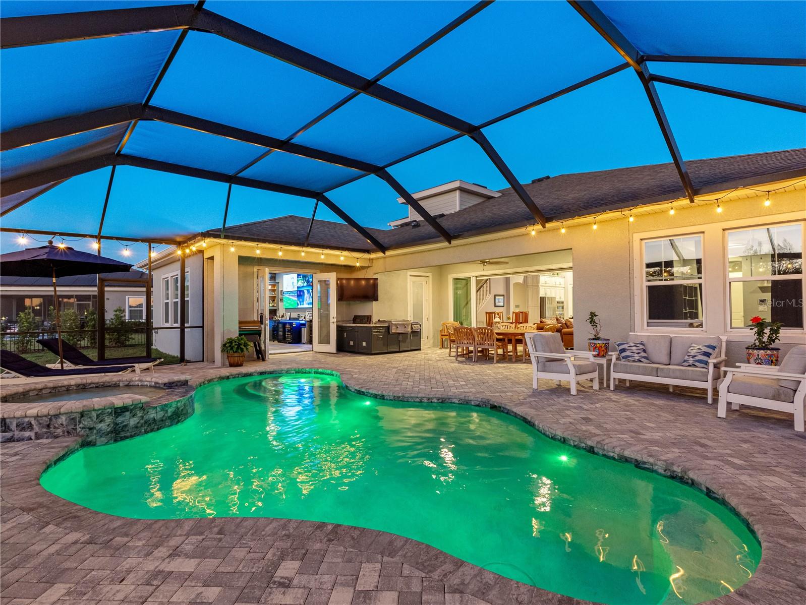 7415 PARADISO DR, APOLLO BEACH, FL, 33572