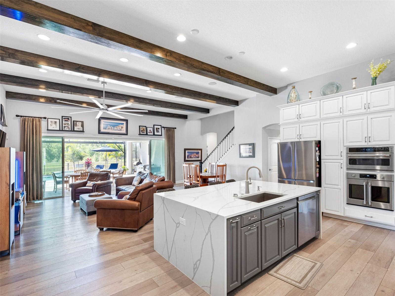 7415 PARADISO DR, APOLLO BEACH, FL, 33572
