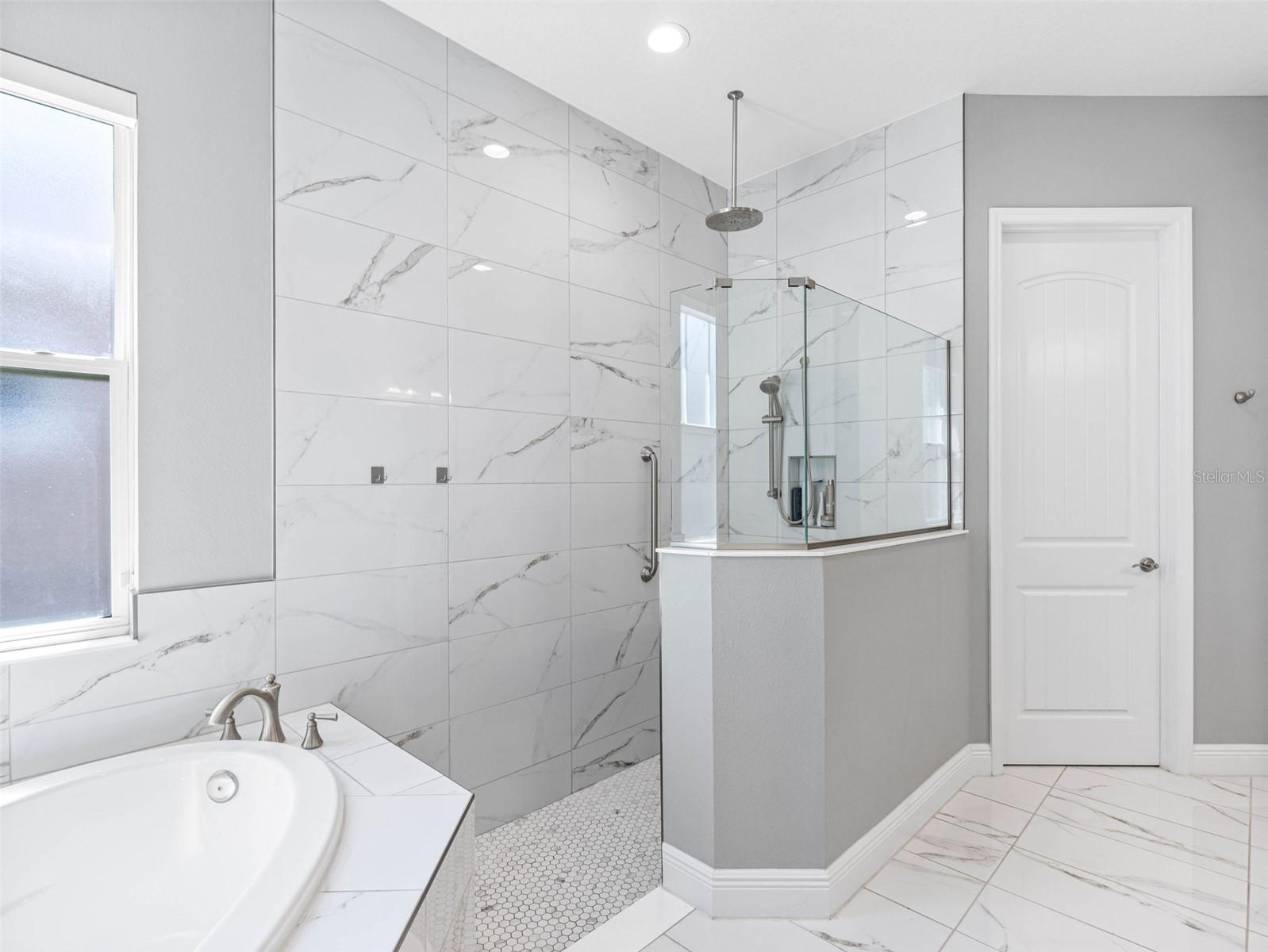 7415 PARADISO DR, APOLLO BEACH, FL, 33572