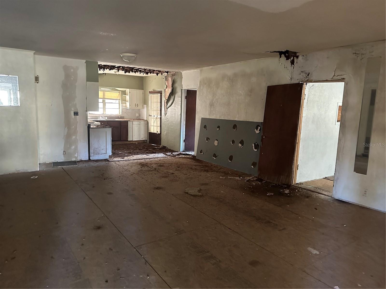 1075 MERRITT ST, ALTAMONTE SPRINGS, FL, 32701