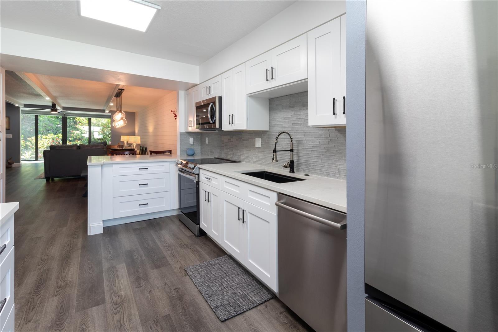 523 BAYPORT WAY #523, LONGBOAT KEY, FL, 34228