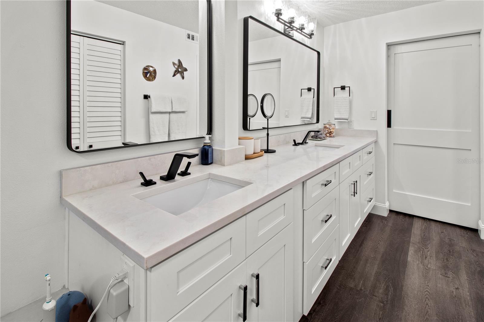 523 BAYPORT WAY #523, LONGBOAT KEY, FL, 34228