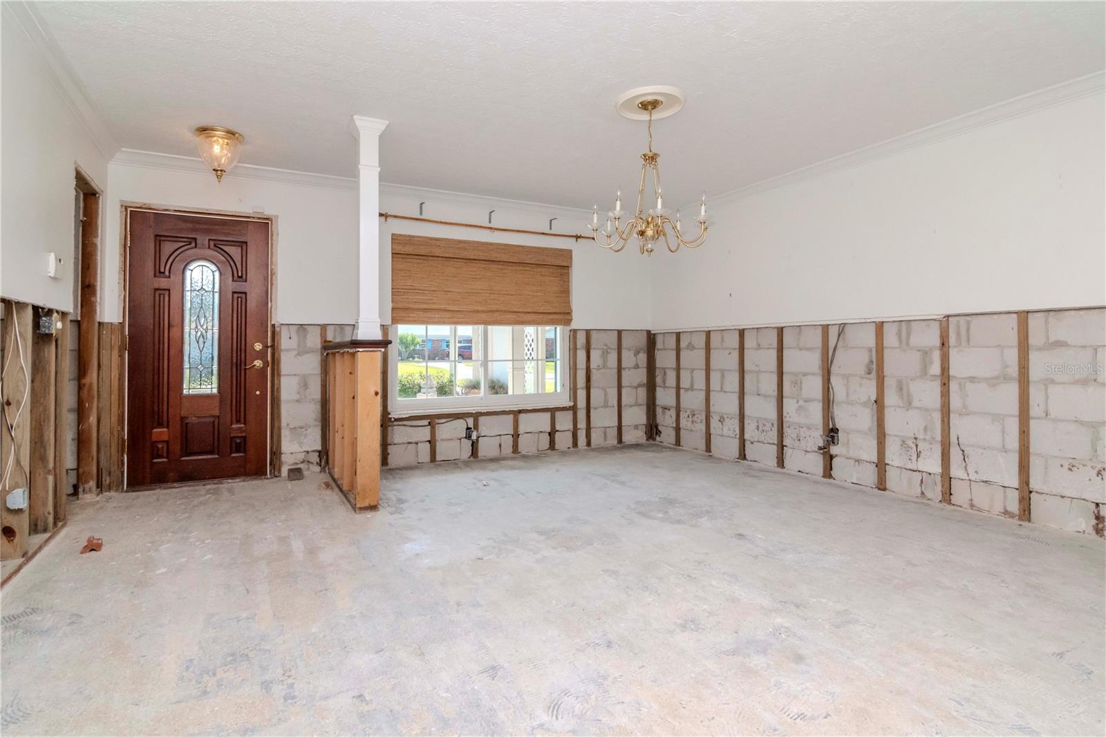 201 S TREASURE DR E, TAMPA, FL, 33609