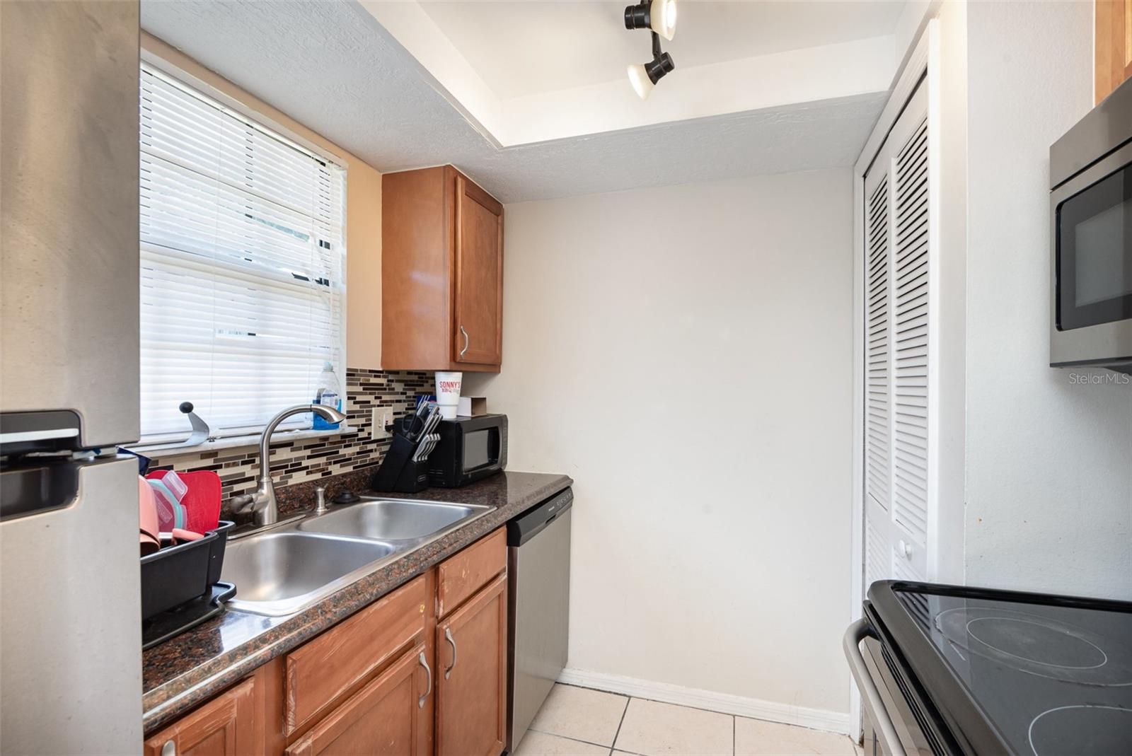 1300 ARLINGTON LN NE #111, PALM BAY, FL, 32905