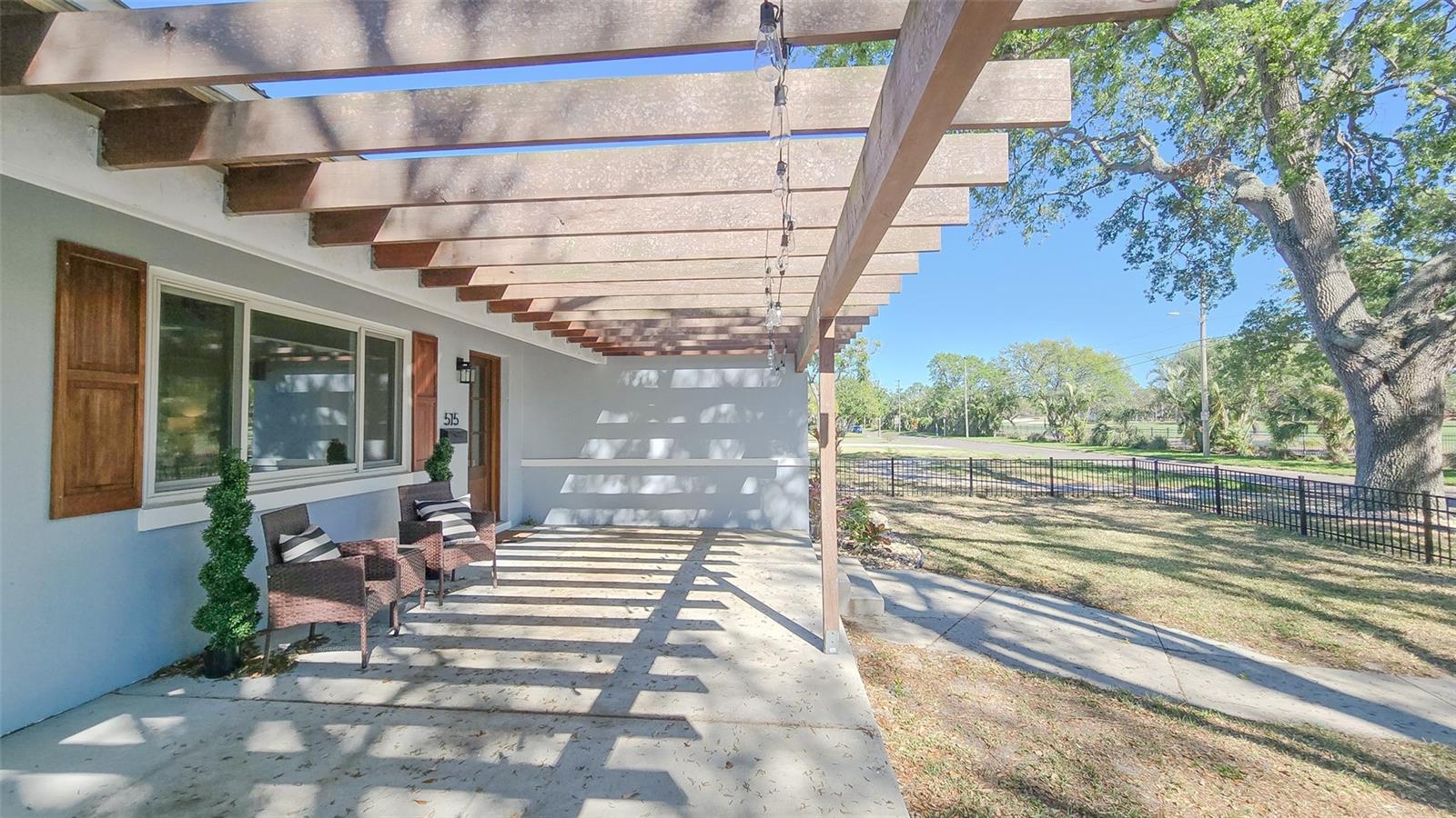 515 34TH AVE NE, ST PETERSBURG, FL, 33704