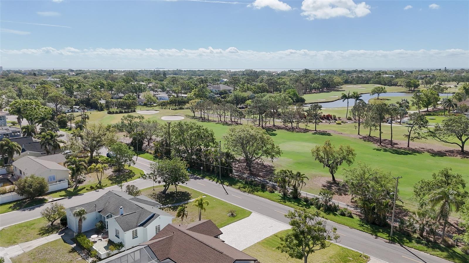515 34TH AVE NE, ST PETERSBURG, FL, 33704