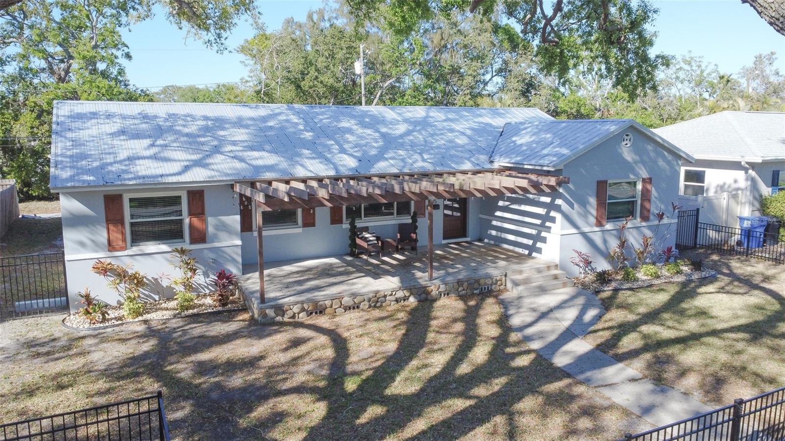 515 34TH AVE NE, ST PETERSBURG, FL, 33704