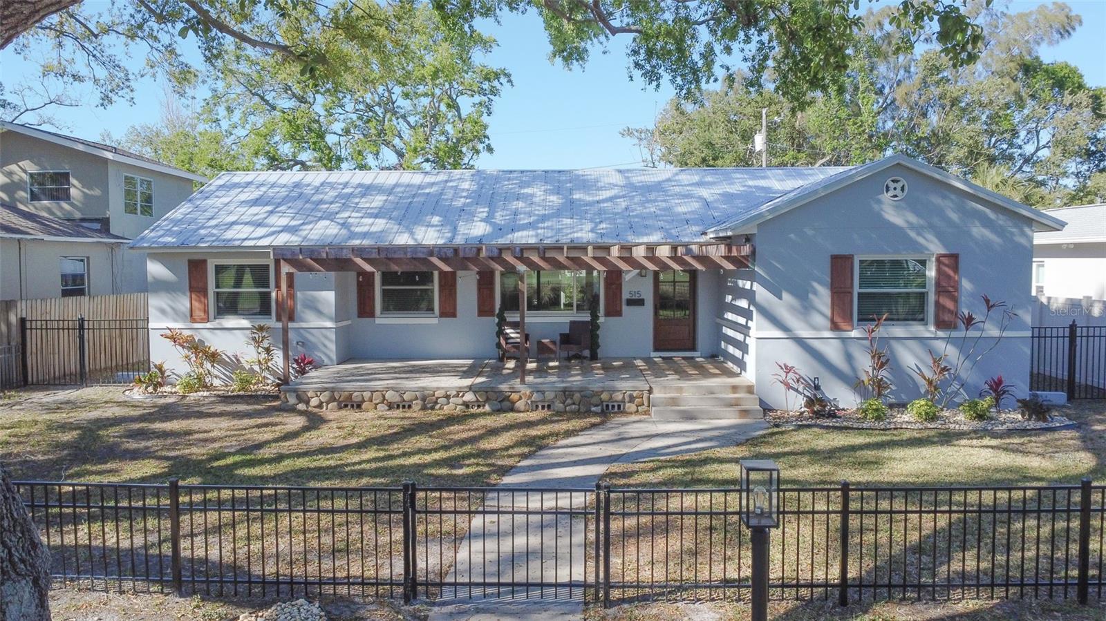 515 34TH AVE NE, ST PETERSBURG, FL, 33704