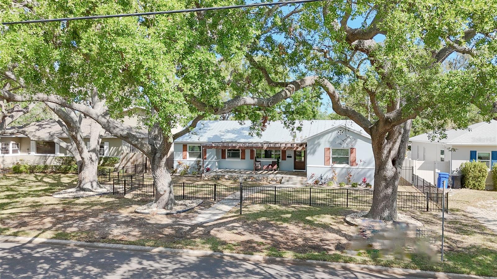 515 34TH AVE NE, ST PETERSBURG, FL, 33704