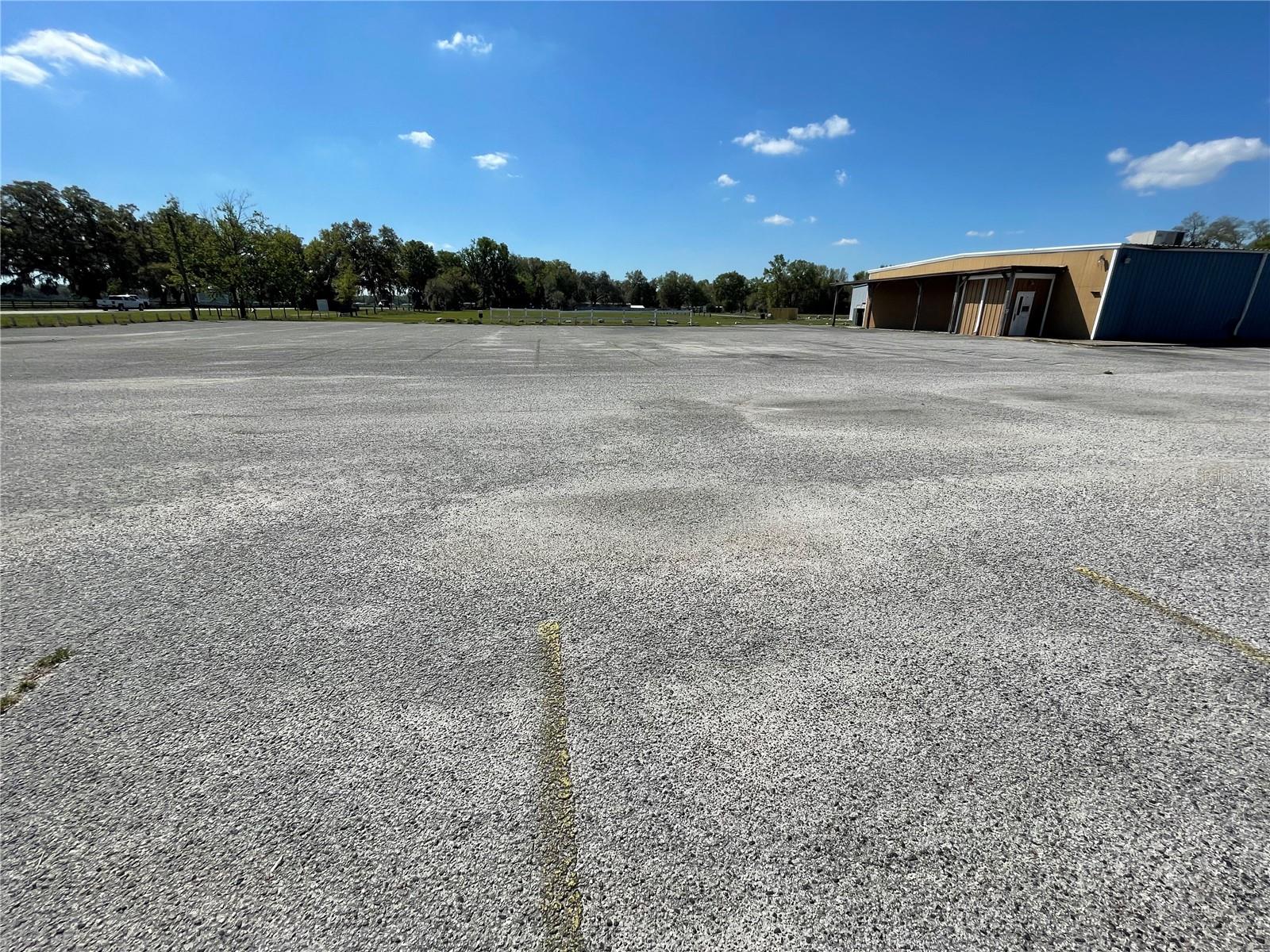 5260 S US 301, BUSHNELL, FL, 33513