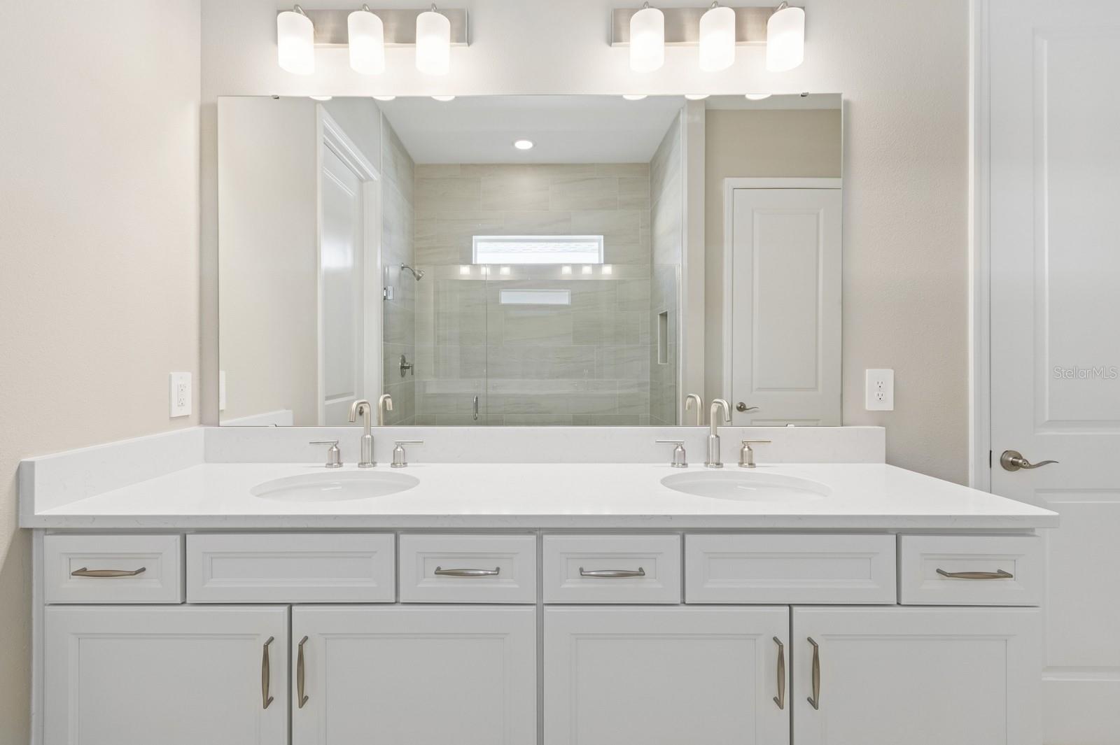 2192 SEAGRASS PT #427, KISSIMMEE, FL, 34747