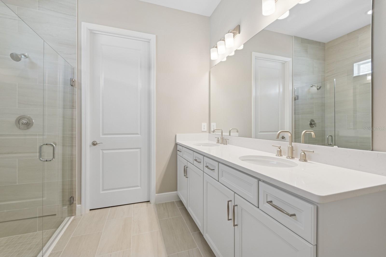2192 SEAGRASS PT #427, KISSIMMEE, FL, 34747