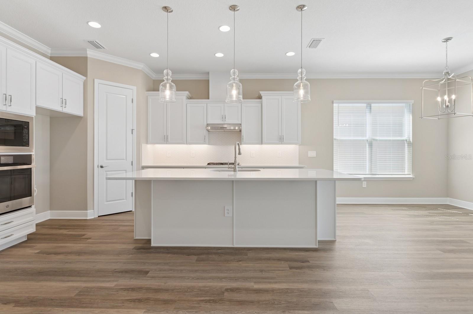 2192 SEAGRASS PT #427, KISSIMMEE, FL, 34747