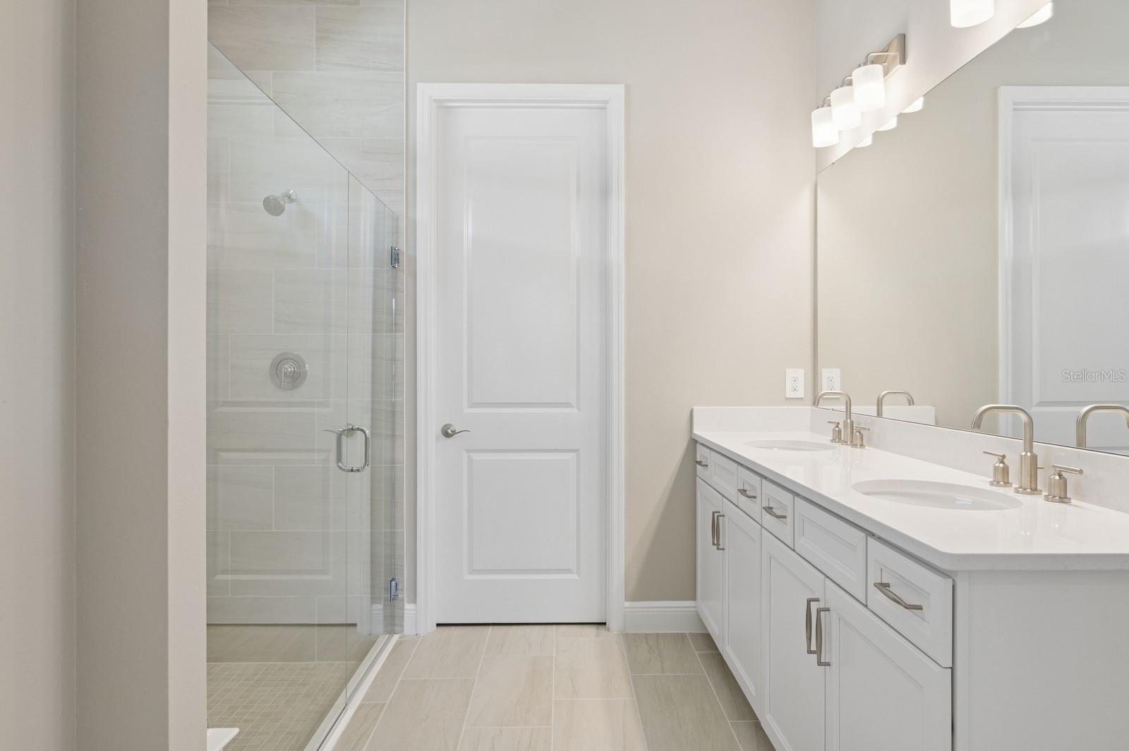 2192 SEAGRASS PT #427, KISSIMMEE, FL, 34747