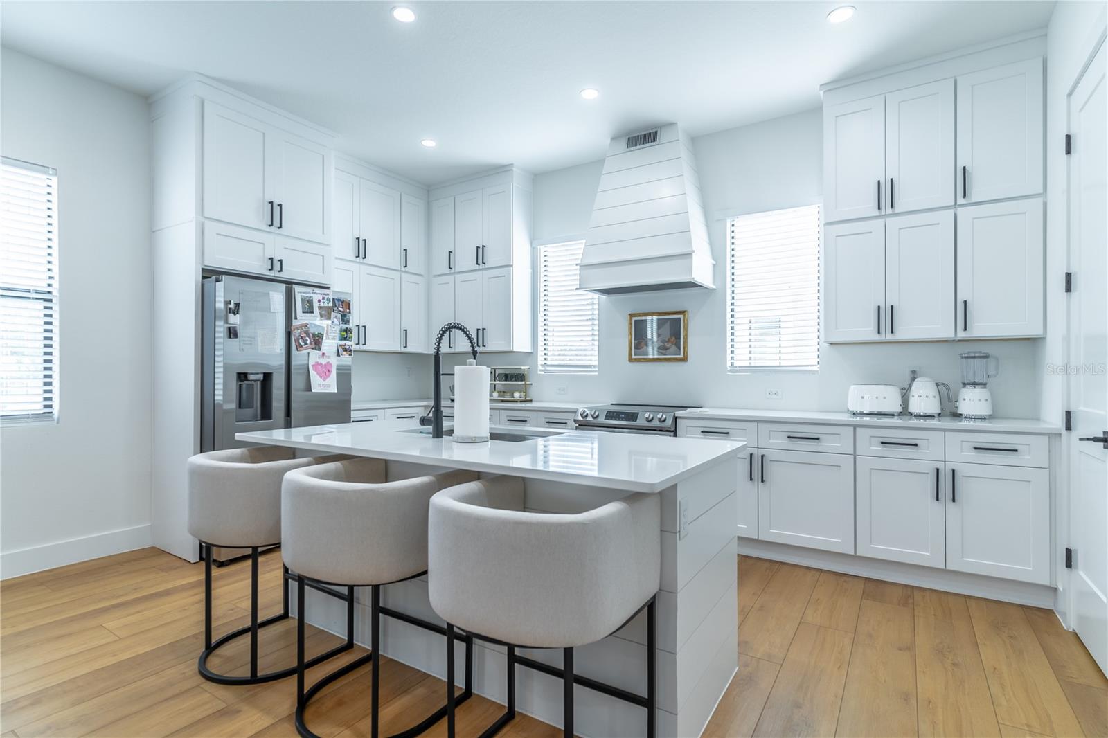 135 W GRANT ST, ORLANDO, FL, 32806