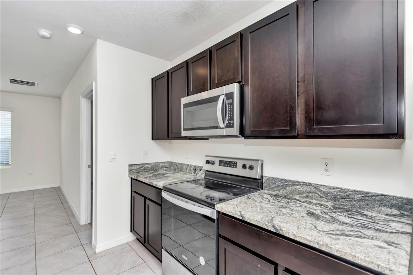 27 HICKORY COURSE LN, OCALA, FL, 34472