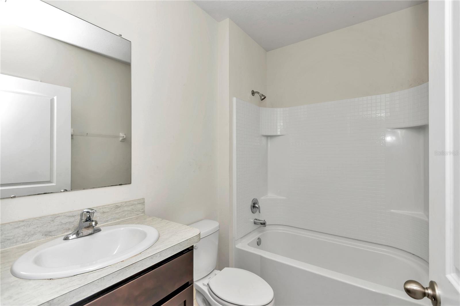 27 HICKORY COURSE LN, OCALA, FL, 34472