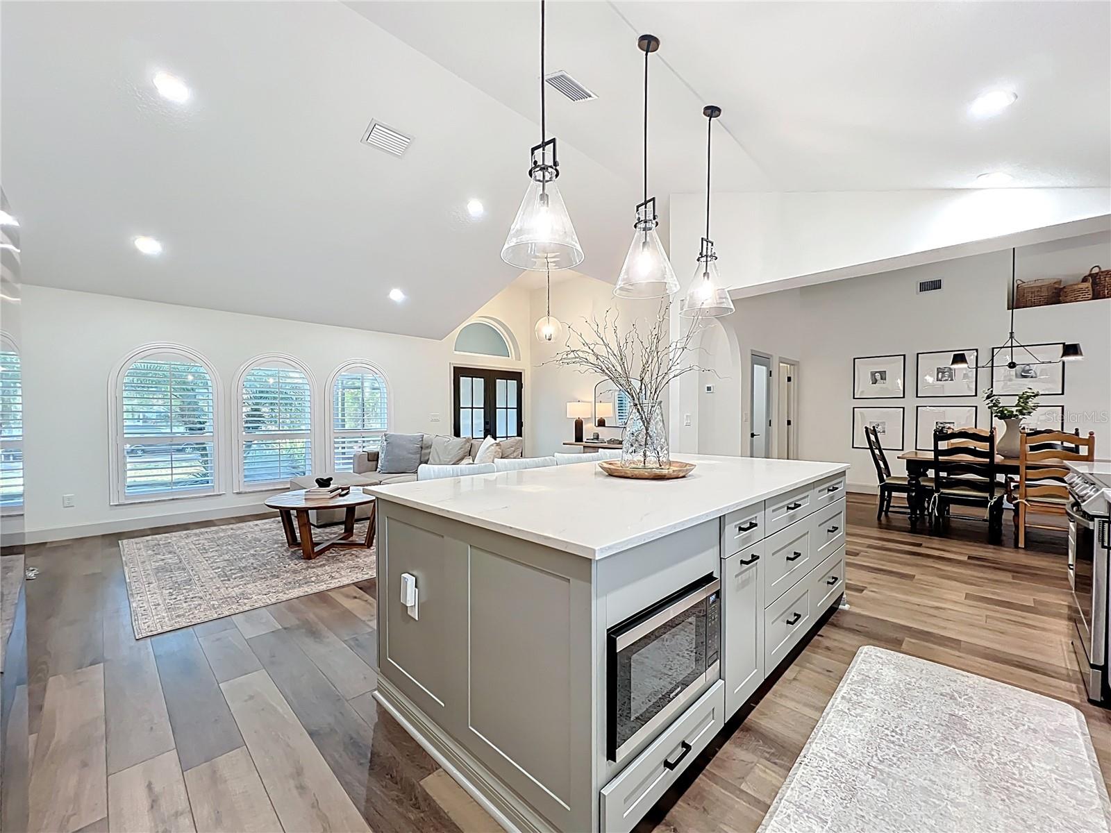 5813 LAKE EMMA CT, GROVELAND, FL, 34736