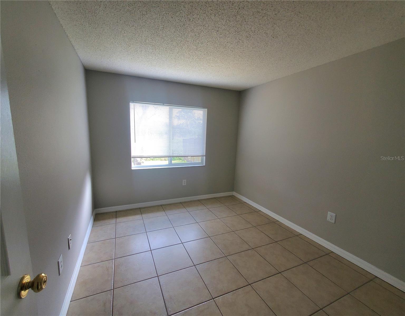 1211 BLUFIELD AVE, BRANDON, FL, 33511