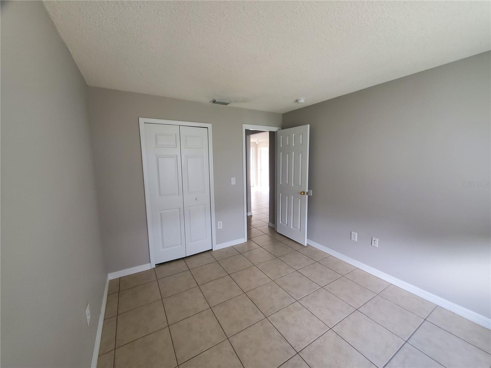 1211 BLUFIELD AVE, BRANDON, FL, 33511