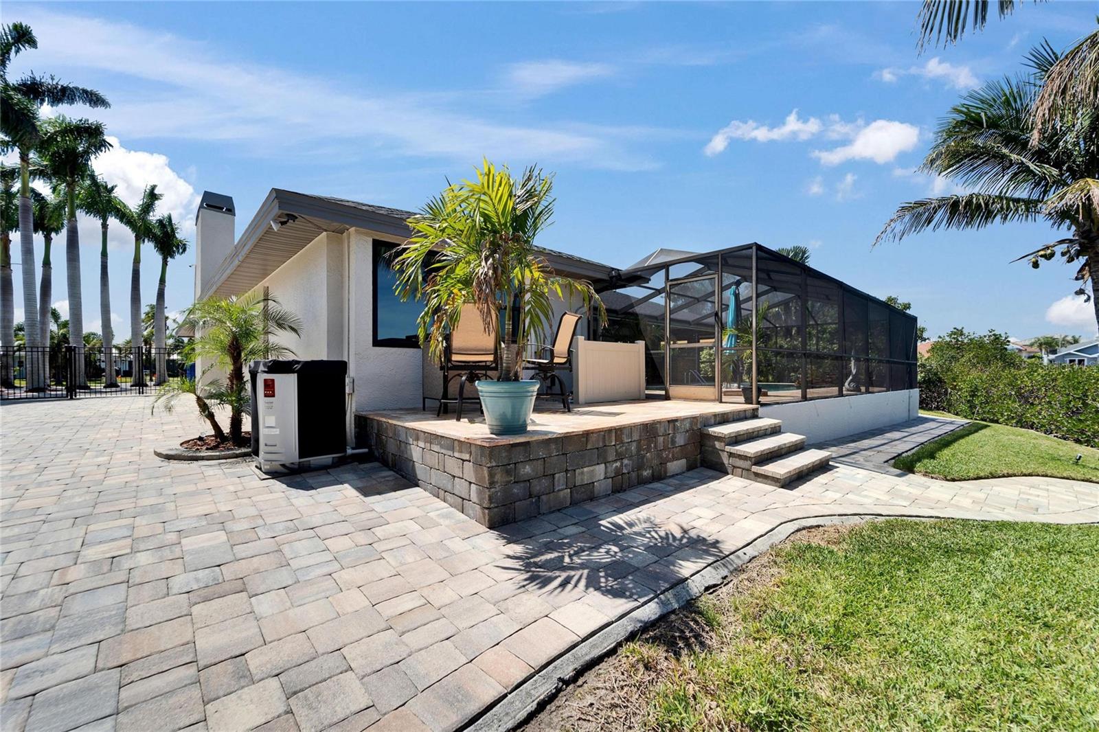 6614 BLACKFIN WAY, APOLLO BEACH, FL, 33572